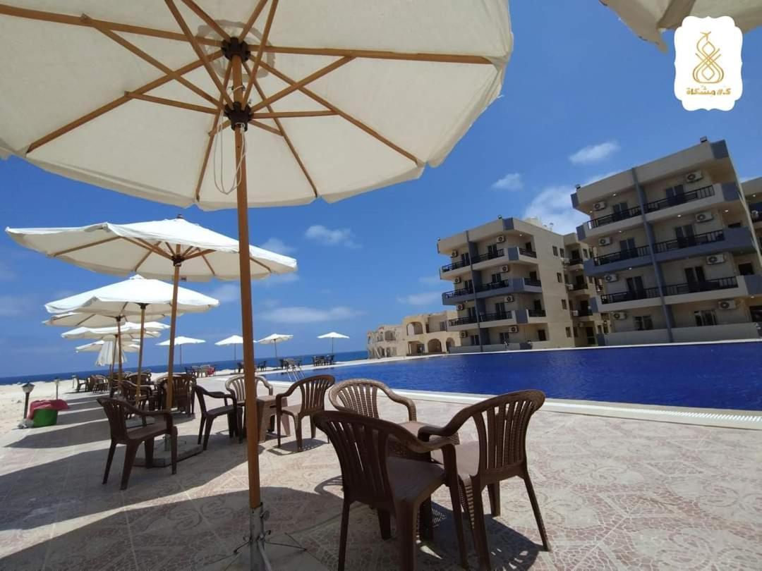 Blue Bay Chalet: Beachfront Retreat Apartment *